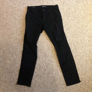 Black Holister Ripped Jeans! (Never Worn!)